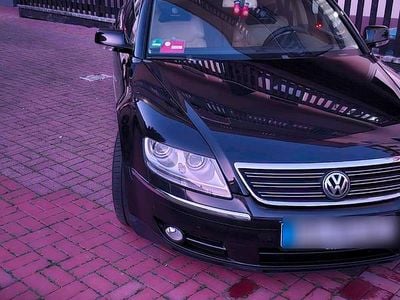 VW Phaeton