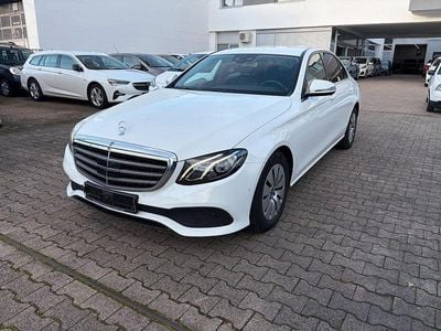 Mercedes E220