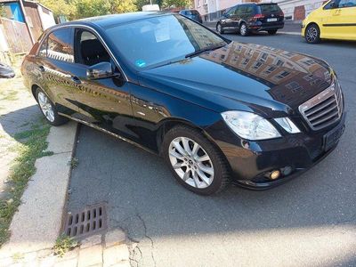 Mercedes E220
