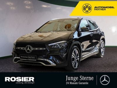 Gebraucht Mercedes GLA200 Advanced 163 PS (119 kW) 2023 Schwarz / kosmosschwarz SUV
