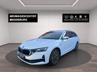 Gebraucht Skoda Octavia Tour 150 PS (110 kW) 2025 Moonweiss metallic Kombi
