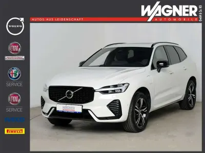 Gebraucht Volvo XC60 R-Design 310 PS (228 kW) 2022 Ice white SUV