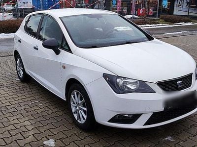 Gebraucht Seat Ibiza Style 69 PS (50 kW) 2012 Weiß Kleinwagen