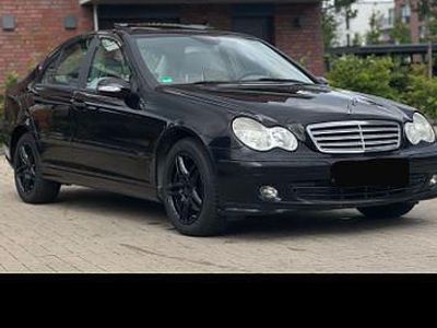 Mercedes C200