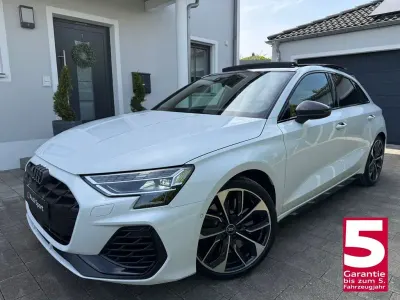 Gebraucht Audi S3 Sport 333 PS (244 kW) 2024 Weiß Limousine