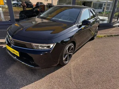 Gebraucht Opel Astra Business Elegance 131 PS (96 kW) 2023 Schwarz Kleinwagen