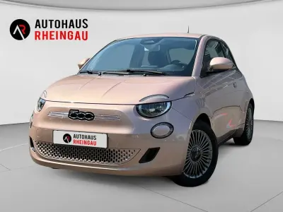 Gebraucht Fiat 500e Action 69 kW (95 PS) 2021 Colore esterno (rose gold) Limousine
