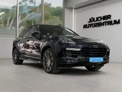 Gebraucht Porsche Cayenne GTS Chrono 446 PS (328 kW) 2019 Blau SUV