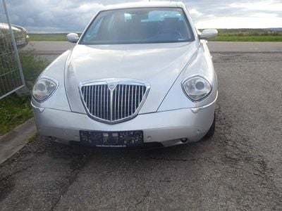 Silber Gebraucht 2007 Lancia Thesis Limousine | 2.800 €