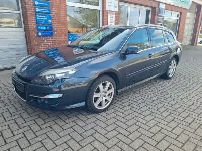 Gebraucht Renault Laguna III Bose Edition 150 PS (110 kW) 2011 Grau Limousine