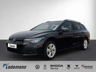 Używany VW Golf VIII S 116 KM (85 kW) 2022 Czarny Kombi