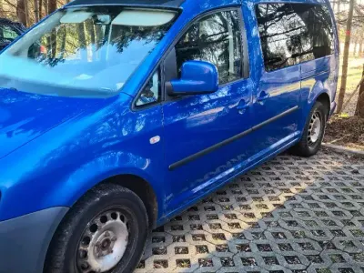 Second-hand VW Caddy Life 105 CP (77 kW) 2007 Albastru Monovolum