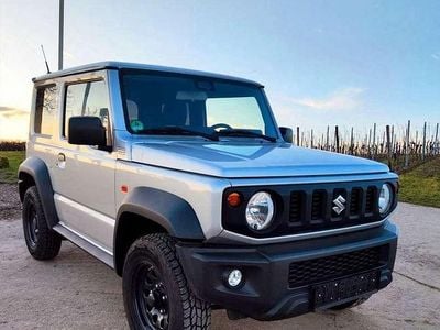 Usata Suzuki Jimny Comfort 102 CV (75 kW) 2022 Argento SUV