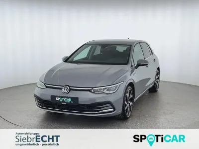 Gebraucht VW Golf VIII Style 131 PS (96 kW) 2024 Grau Kleinwagen