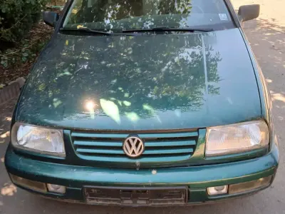 Gebraucht VW Vento 1997 Grün Limousine