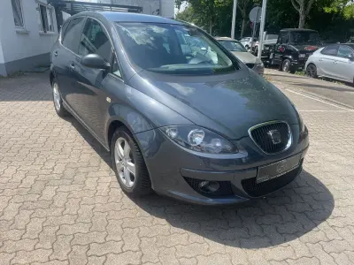 Gebraucht Seat Altea 102 PS (75 kW) 2006 Grau Van / Kleinbus