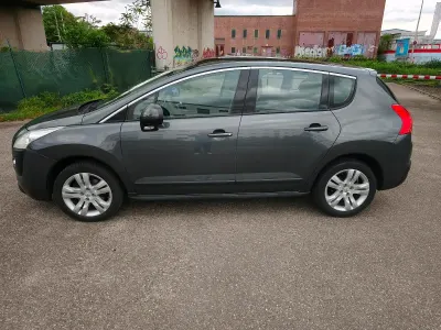 Gebraucht Peugeot 3008 156 PS (114 kW) 2010 Grau Kombi