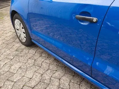 Gebraucht VW Polo Trendline 75 PS (55 kW) 2011 Blau Kleinwagen