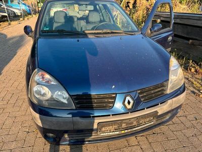 Renault Clio II