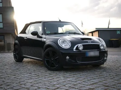 Gebraucht Mini Cooper S Cabriolet 174 PS (127 kW) 2009 Schwarz Cabrio