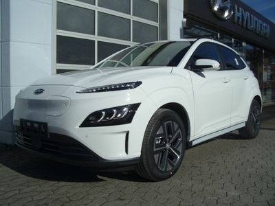 gebraucht Hyundai Kona ELEKTRO MJ23 Trend, Navigation