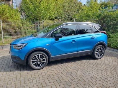 Blau Gebraucht 2018 Opel Crossland Ultimate SUV | 10.900 € (Guter Preis)