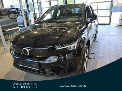 Begagnad Volvo XC40 Core 169 kW (231 HK) 2023 Grå SUV