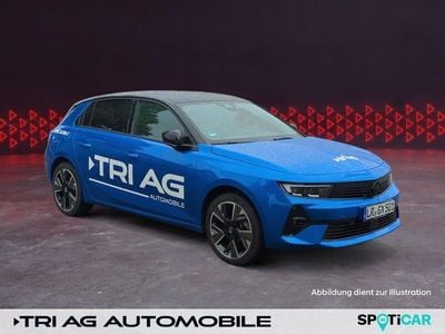 Usata Opel Astra Ultimate 114 kW (156 CV) 2024 Blu Berlina