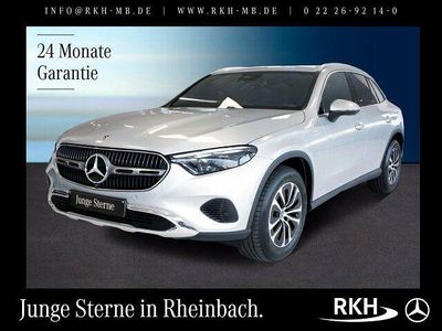 Gebraucht 2025 Mercedes 200 Advanced SUV | 49.850 €