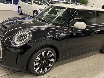 Gebraucht Mini Cooper SE Classic 135 kW (184 PS) 2022 Schwarz Kleinwagen