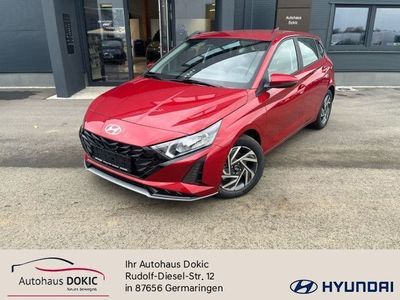 Ny Hyundai i20 Trend 101 HK (74 kW) 2025 Rød Sedan