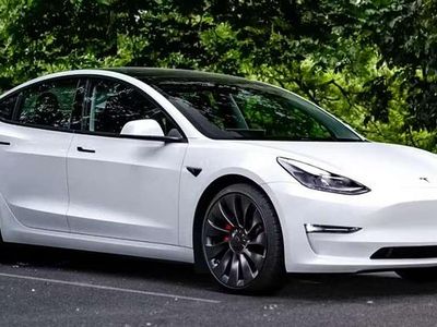 Usado Tesla Model 3 350 kW (476 HP) 2019 Branco Sedan