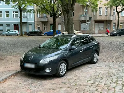 Gebraucht Renault Mégane GrandTour 110 PS (80 kW) 2010 Kombi