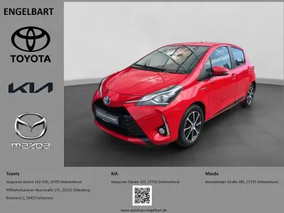 Gebraucht Toyota Yaris Hybrid Team 101 PS (74 kW) 2018 Rot Kleinwagen