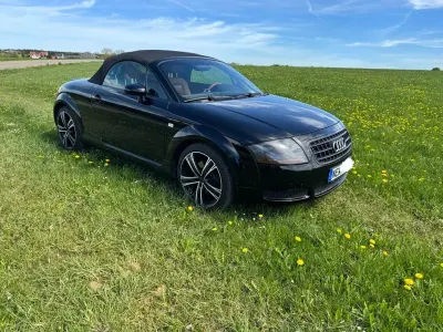 Używany Audi TT Roadster Sport 150 KM (110 kW) 2004 Czarny Kabriolet