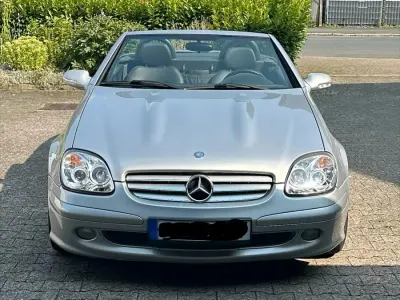 Gebraucht Mercedes SLK200 163 PS (119 kW) 2000 Silber Cabrio