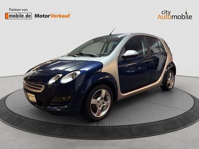 Second-hand Smart ForFour Passion 95 CP (69 kW) 2004 Albastru Hatchback