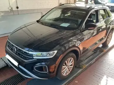 Gebraucht VW T-Roc Life 110 PS (80 kW) 2022 Schwarz SUV