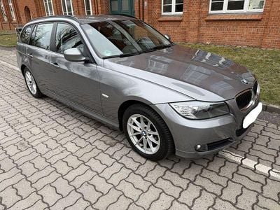 Gebraucht BMW 320 Comfort Edition 184 PS (135 kW) 2011 Grau Kombi