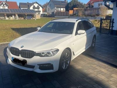 Gebraucht BMW 520 Sport Line 184 PS (135 kW) 2018 Weiß Kombi