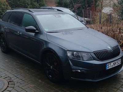Gebraucht Skoda Octavia RS 184 PS (135 kW) 2014 Grau Kleinwagen