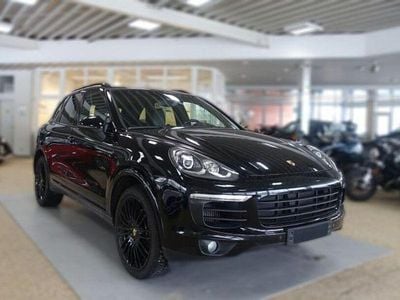 Gebraucht Porsche Cayenne Platinum Edition 262 PS (192 kW) 2016 Tiefschwarz SUV