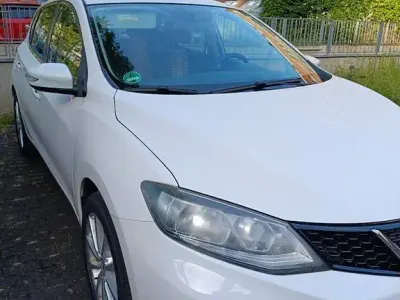 Gebraucht Nissan Pulsar Visia 116 PS (85 kW) 2016 Weiß Kleinwagen