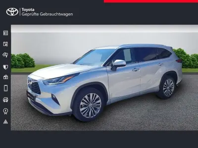 Gebraucht Toyota Highlander Hybrid Executive 247 PS (181 kW) 2022 Silver metallic SUV