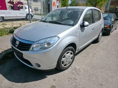 Brugt Dacia Sandero 87 HK (63 kW) 2008 Sølv Hatchback