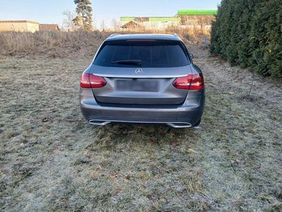 Grau Gebraucht 2020 Mercedes C300e Kombi | 15.999 € (Fairer Preis)