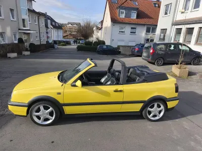 Gebraucht VW Golf Cabriolet 90 PS (66 kW) 1994 Gelb Cabrio