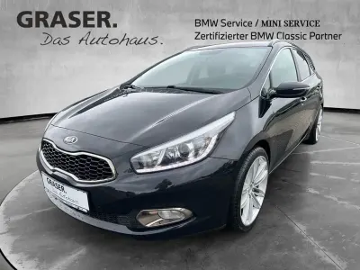 Gebraucht Kia Ceed Sportswagon Edition 7 135 PS (99 kW) 2013 Schwarz Kombi