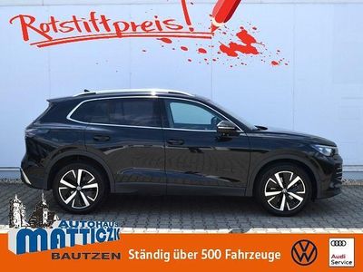 Gebraucht VW Tiguan IQ Drive 150 PS (110 kW) 2024 Deep black perleffekt SUV