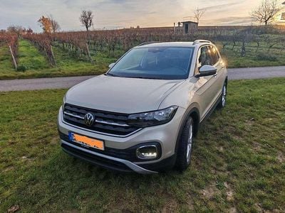 Gebraucht VW T-Cross Move 150 PS (110 kW) 2023 SUV